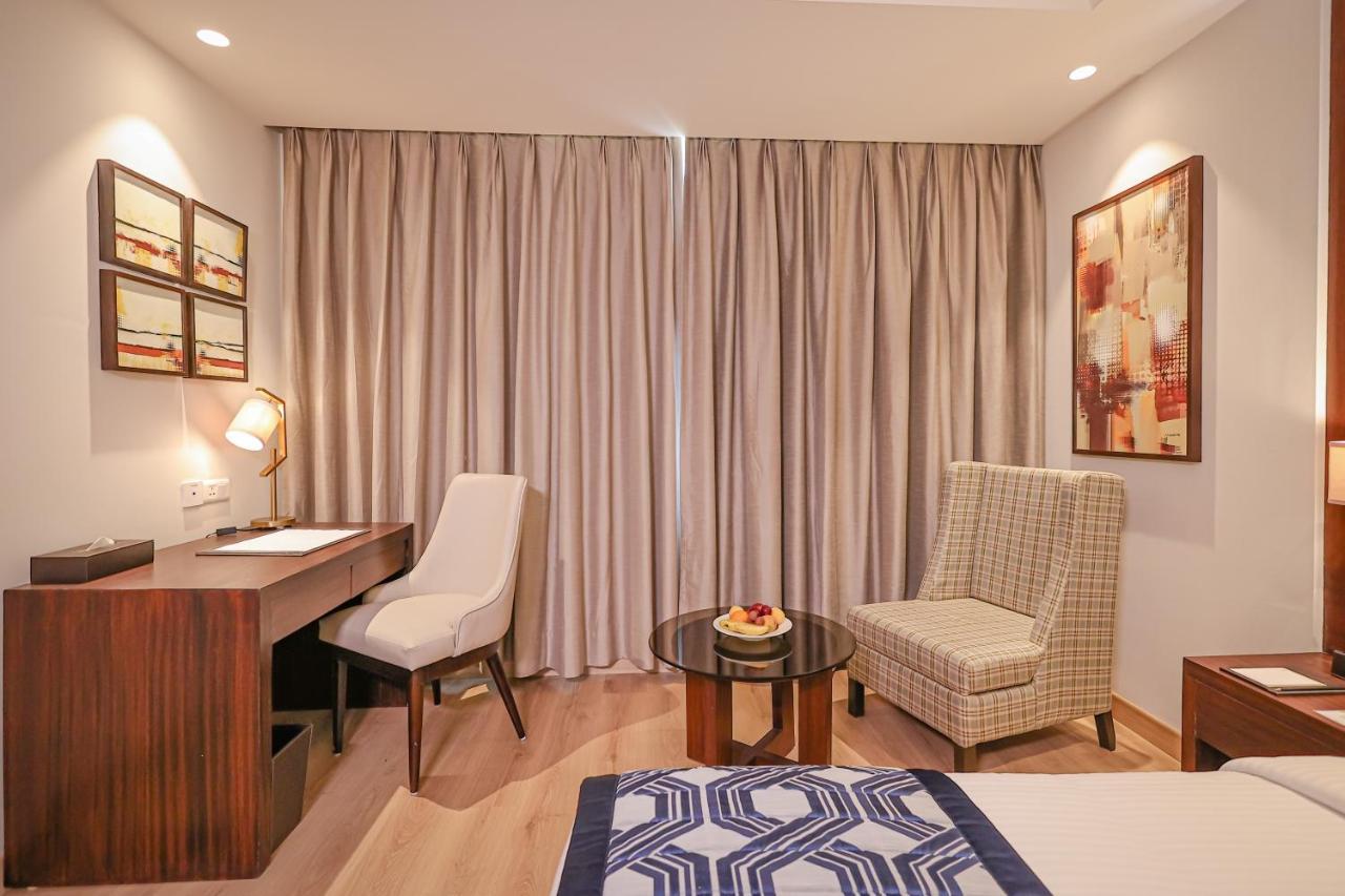 Regenta Dehradun By Royal Orchid Hotels Limited Exterior photo