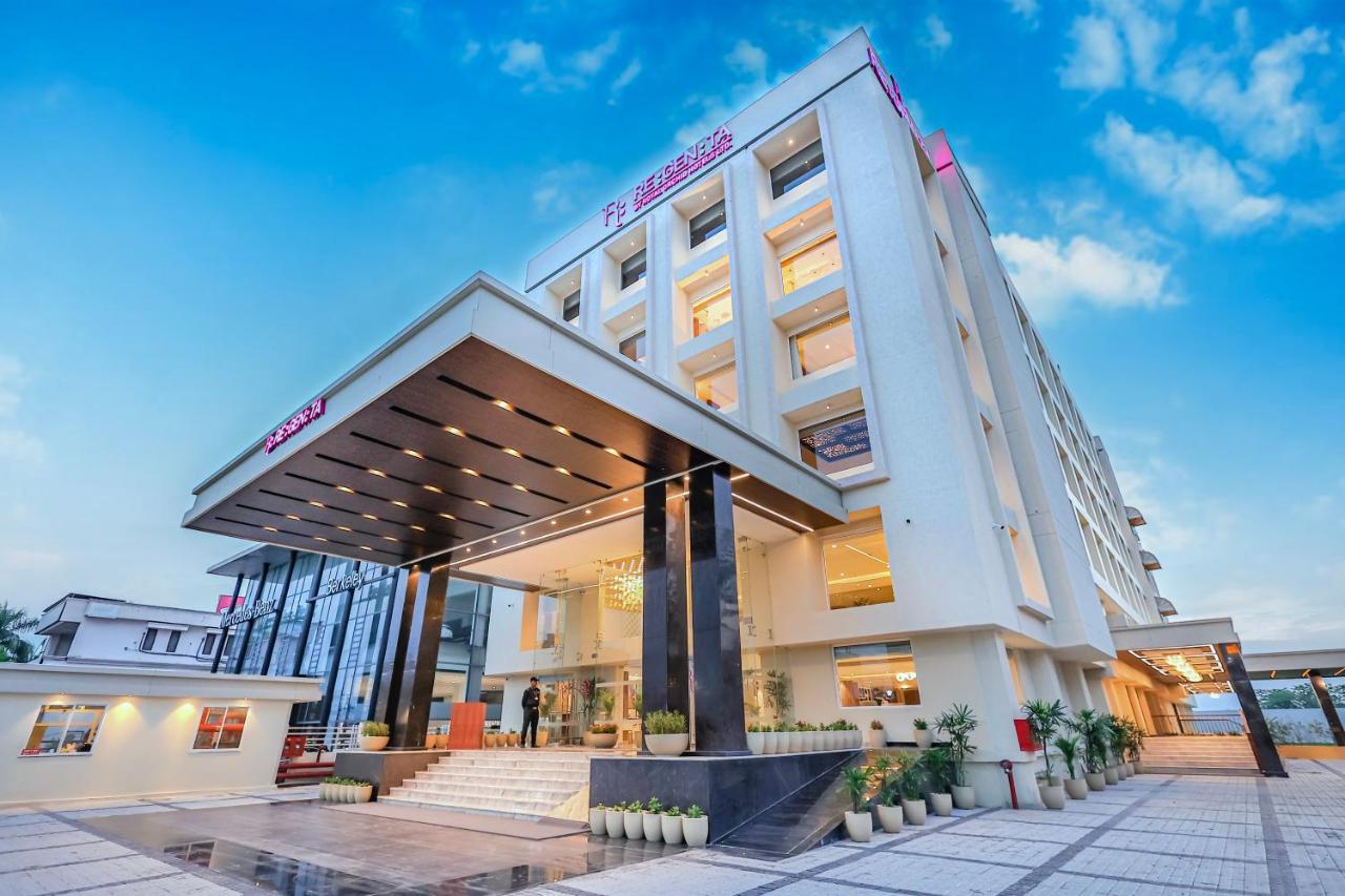Regenta Dehradun By Royal Orchid Hotels Limited Exterior photo